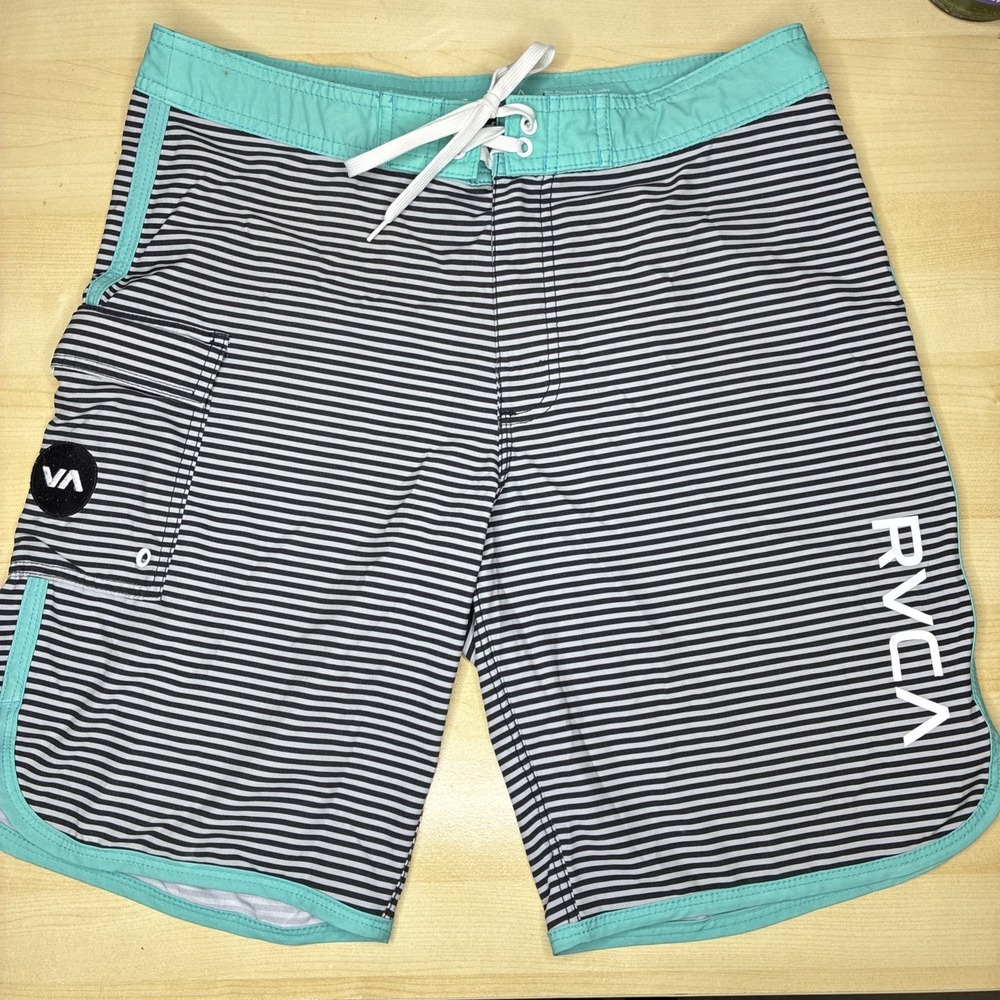 RVCA Board Shorts Mens Multi Striped Polyester Stretch Swimwear Size 32